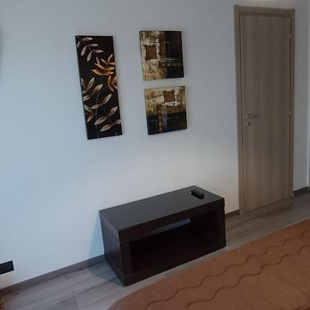 Appartamento La casa di Ale Aci Castello Esterno foto