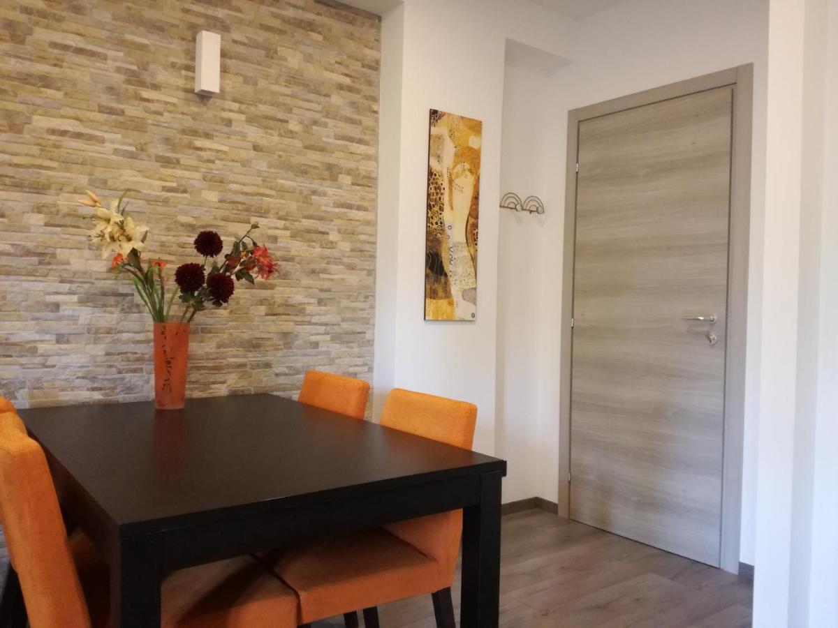 Appartamento La casa di Ale Aci Castello Esterno foto