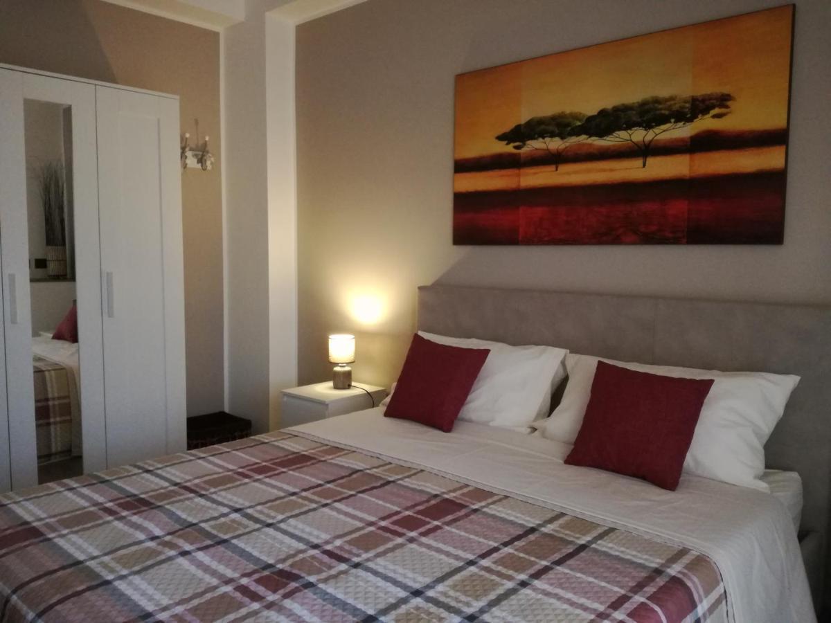 Appartamento La casa di Ale Aci Castello Esterno foto