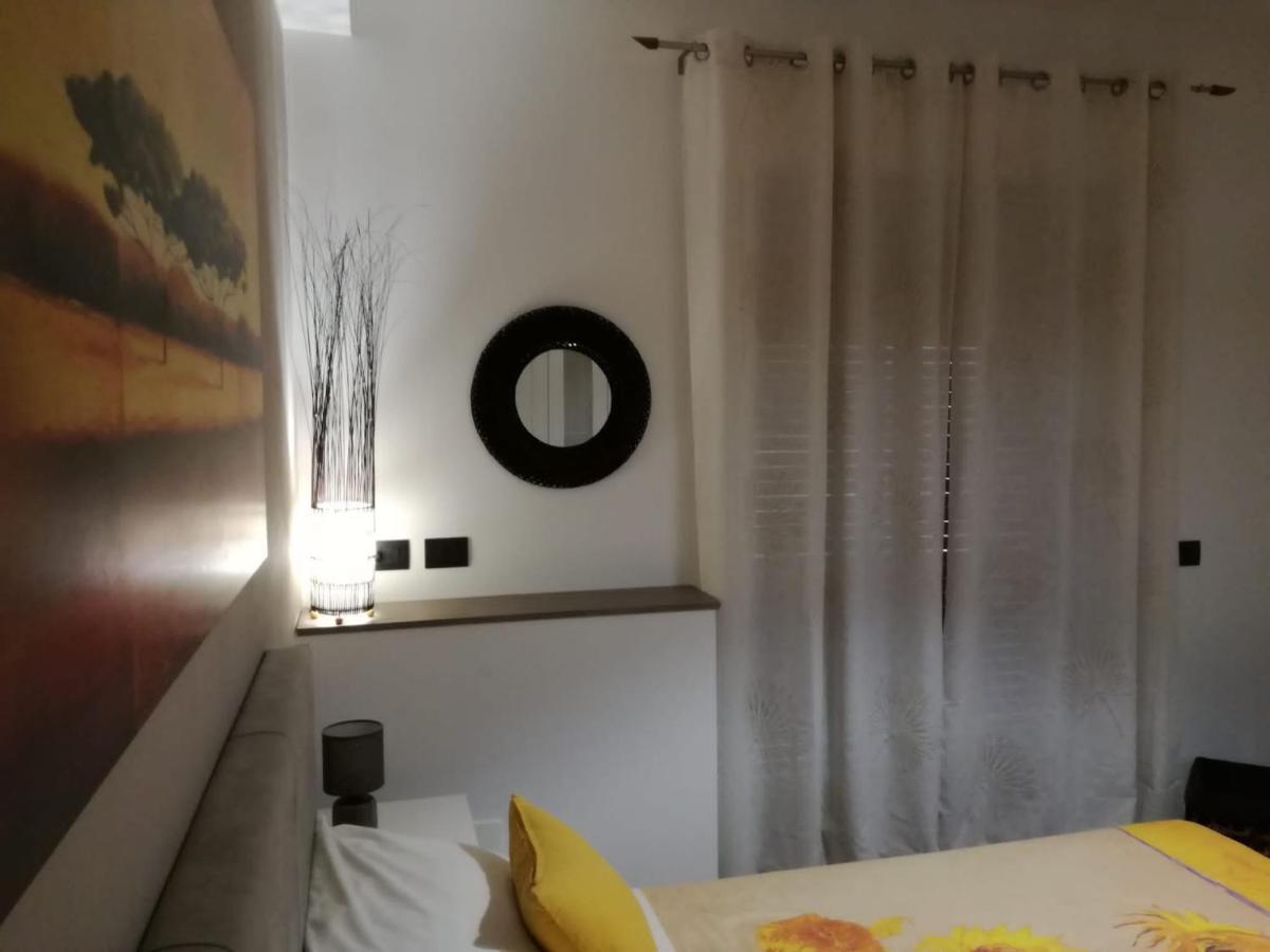 Appartamento La casa di Ale Aci Castello Esterno foto